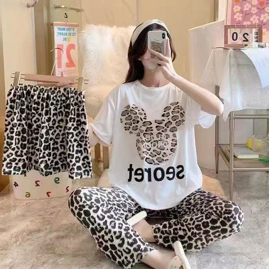 🛍️ Product Title:
Imported 3-Piece Malai Cotton Nightwear – Premium Quality & Free Size